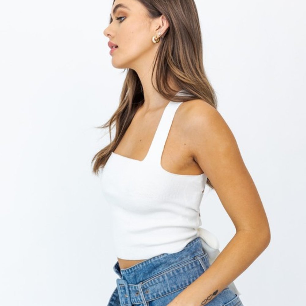 NWT White Top - Picture 3 of 4